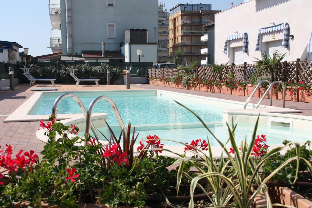 Residence Moderno 리도 디 사비오 외부 사진